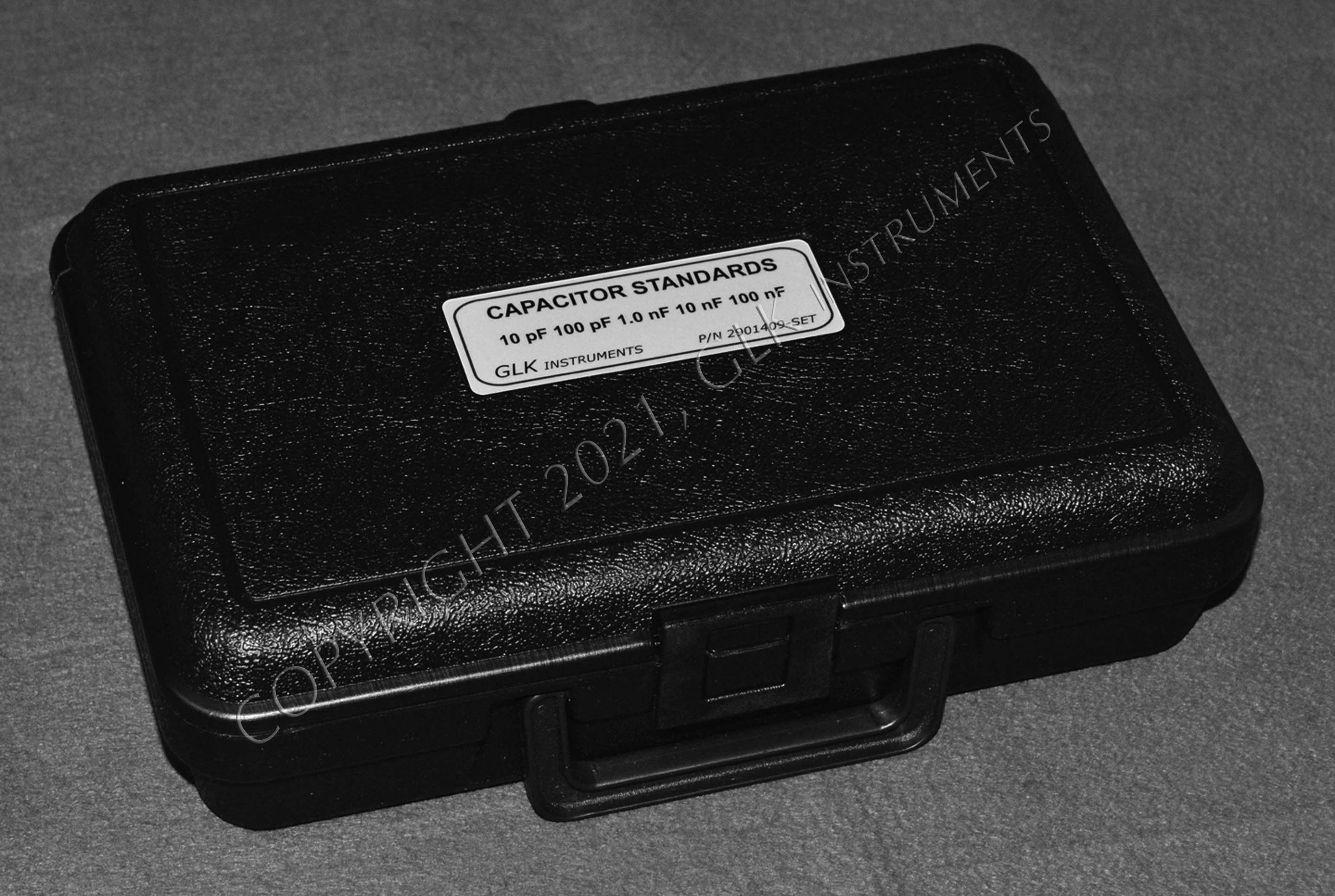 Capacitance Meter Calibration Standards and LCR Meter Test Fixtures